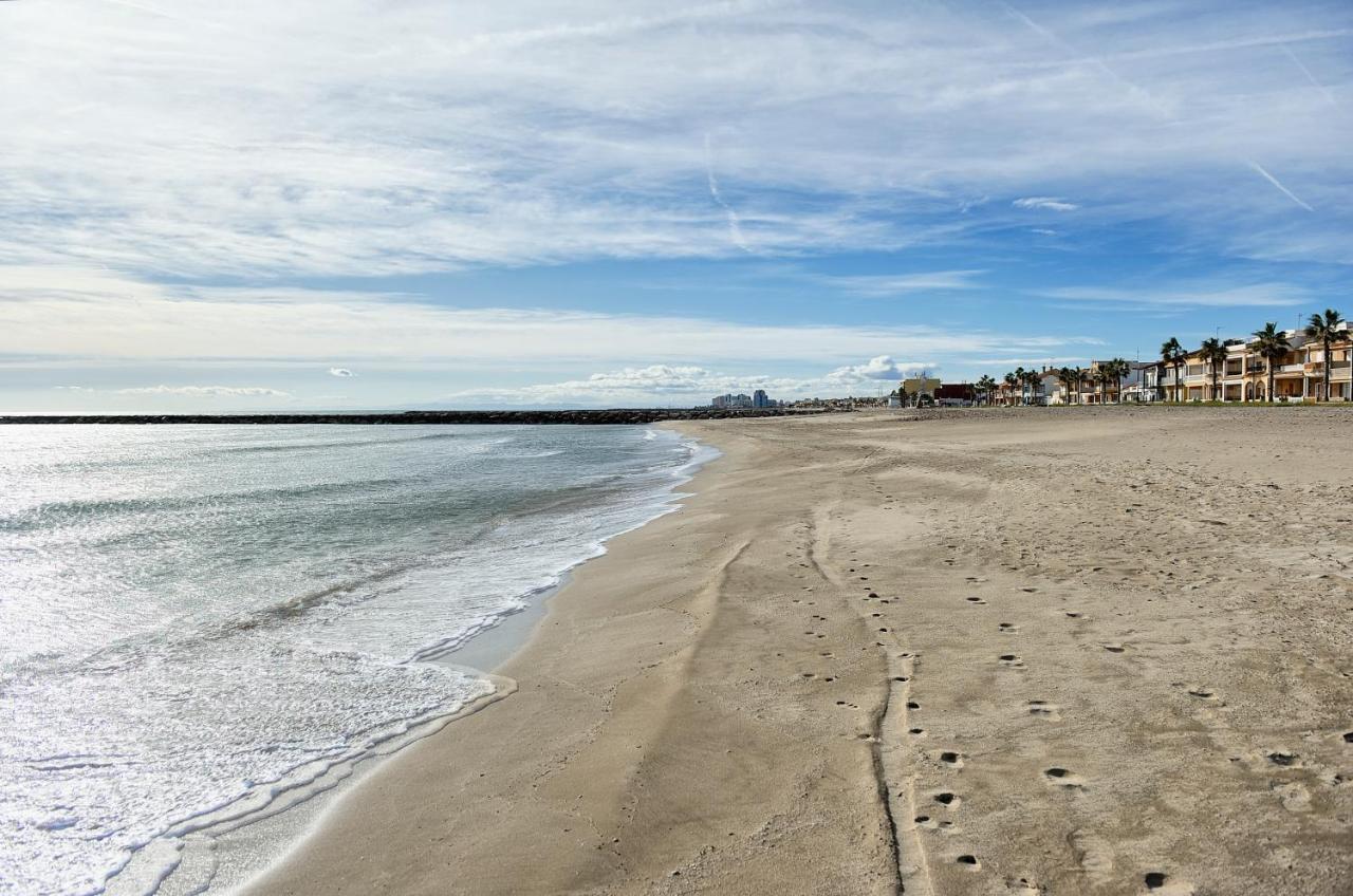 Apartamento Amplio. Vistas A La Playa بوسول المظهر الخارجي الصورة