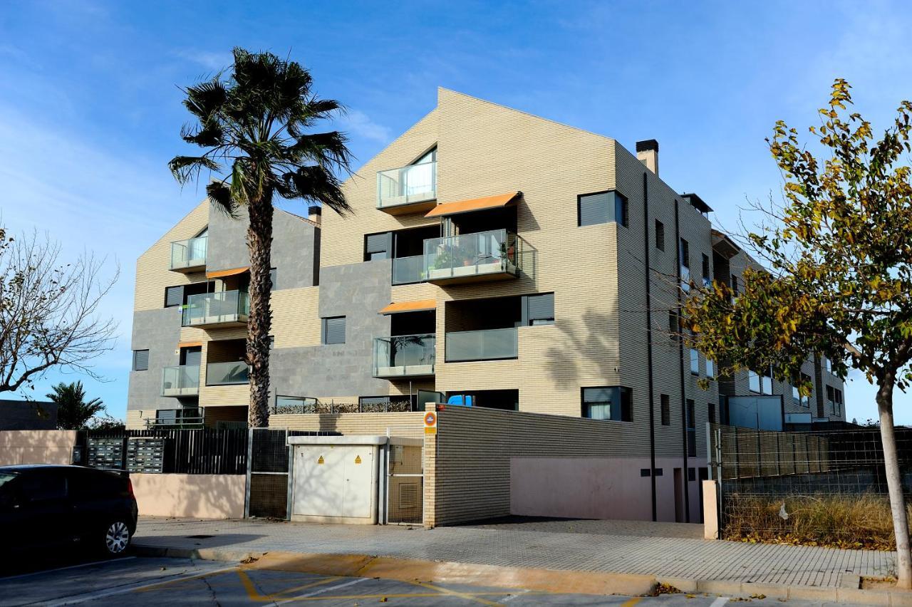 Apartamento Amplio. Vistas A La Playa بوسول المظهر الخارجي الصورة