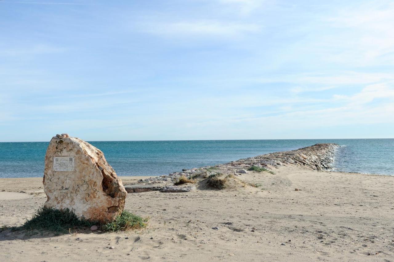 Apartamento Amplio. Vistas A La Playa بوسول المظهر الخارجي الصورة